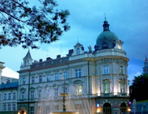 Budynek Poczty Głównej w Bielsku-Białej - MojRower.pl