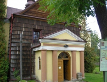 Kościół p.w. św. Michała Archanioła w Ropie - MojRower.pl