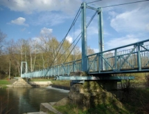Mostek linowy nad Wisłą w Ustroniu - MojRower.pl